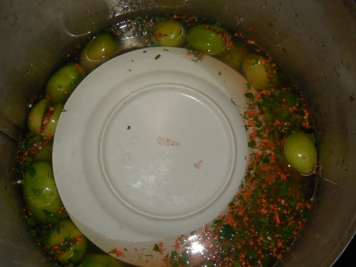 Вкусные рецепты посола зеленых помидоров на зиму