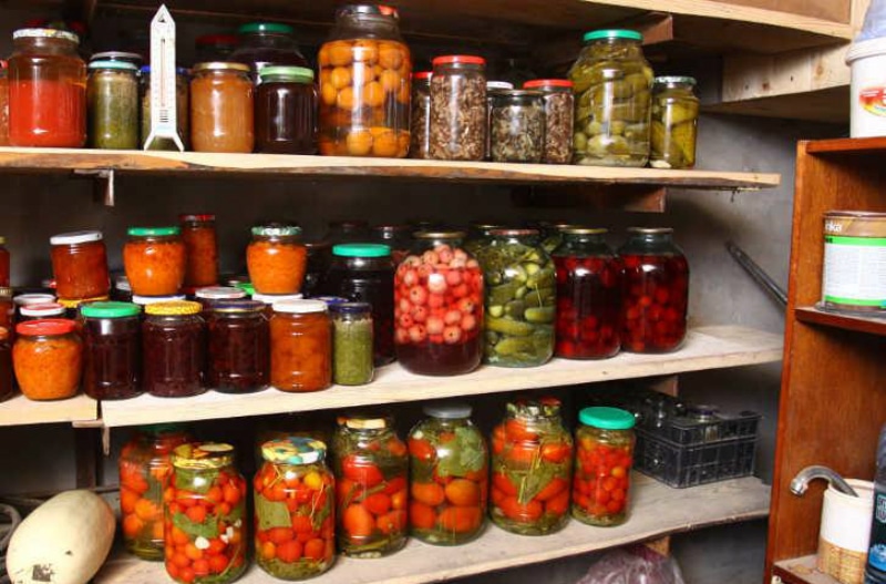 Заливание помидоров кипятком при консервировании