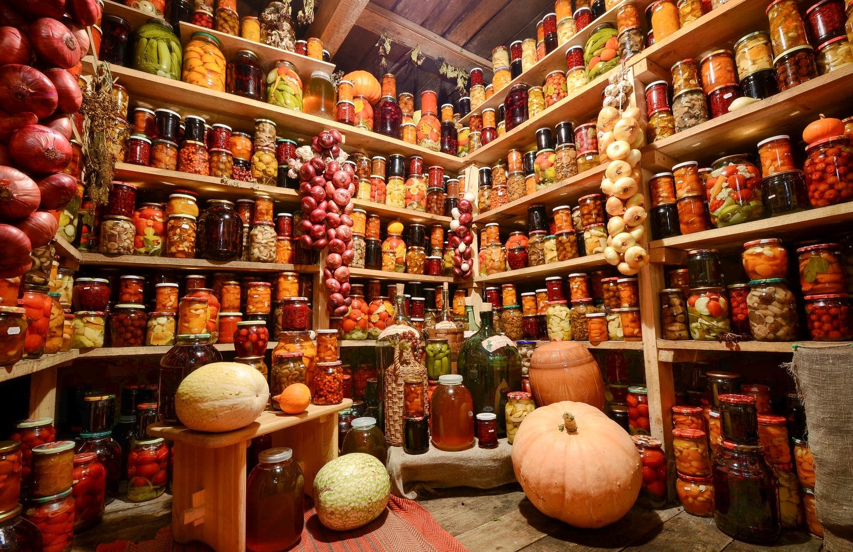 Соление бочковых помидоров с помощью холодного способа